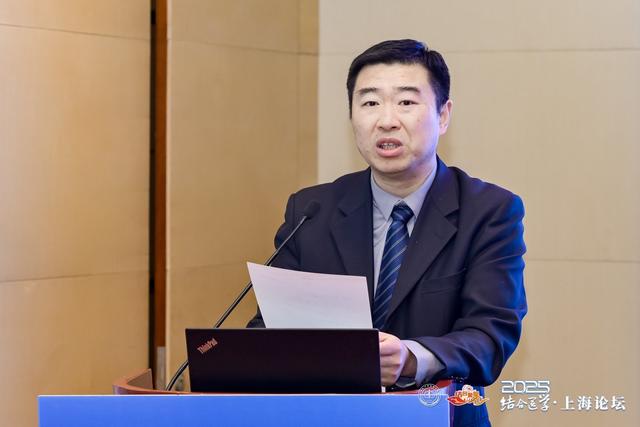 AI一眼看穿甲状腺癌转移？上海瑞金医院专家揭秘术中“黑科技”