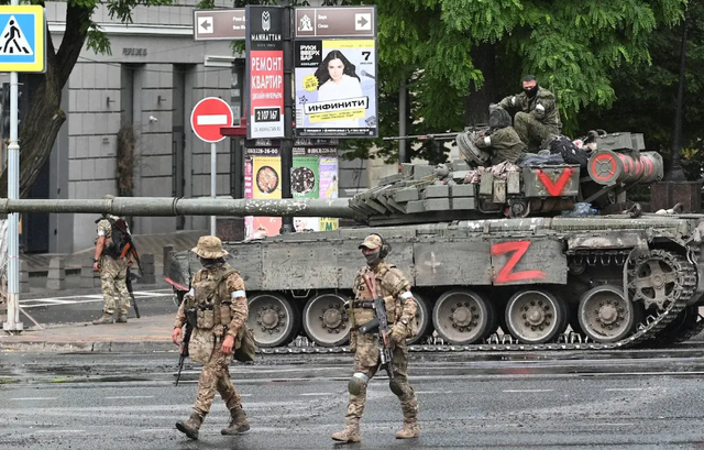 普京坐不住了？五常仅中国未入场，美媒惊曝：中国正抄底俄罗斯？