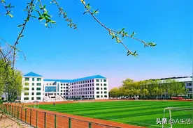 令教师反感的校长所具有的10大特征排行榜，看看占了几条！图片