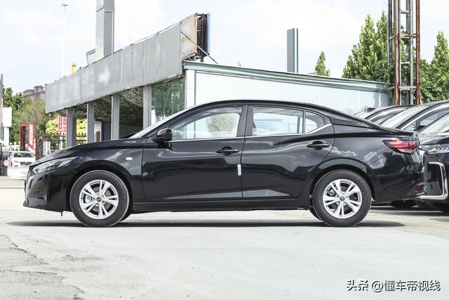 新车｜售价12.39万元，2026款东风日产轩逸真心版到店，取消备胎