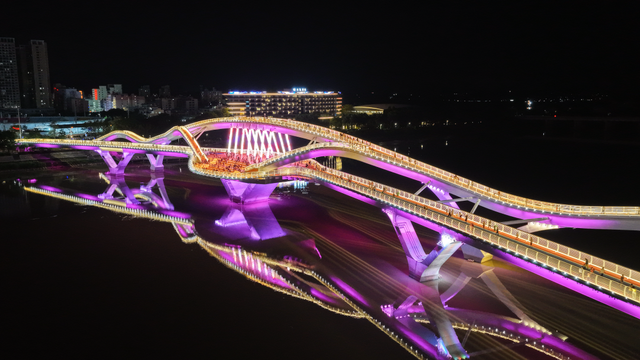 看完这篇，你就知道为何陵水“越夜越精彩”