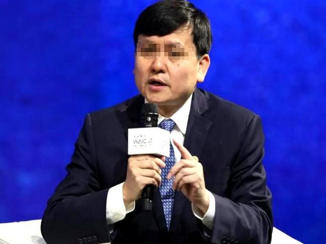 张文宏发现：天气炎热坚持戴帽子的人，用不了多久，身体或4变化