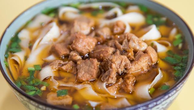 太原十大必吃美食：从傅山药膳到市井串串，舌尖上的三晋之旅