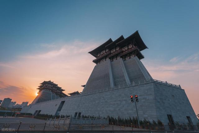 强烈建议！4 月一定要去一次洛阳！不愧是中国必看牡丹之一！