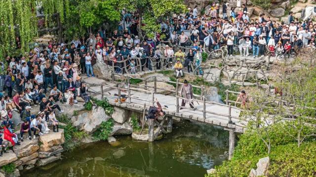 怎么一提万岁山武侠城，就“哇”声一片