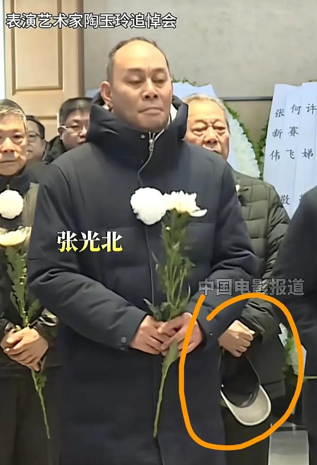陶玉玲追悼仪式！众老戏骨现身 89岁李明启痛哭 张光北透露住院细节