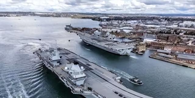 又让张召忠说中了？东拼西凑550亿建的2艘航母，如今彻底成为累赘