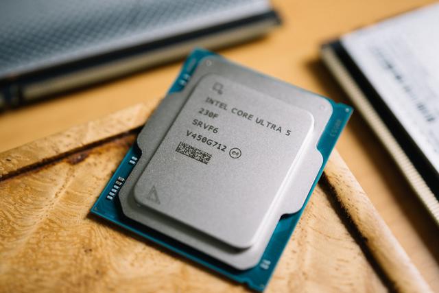哪边性价比高？英特尔酷睿Ultra 5 230F与AMD锐龙5 9500F对比测试