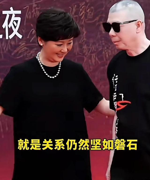 冯小刚：年轻时管不住下半身，如今让18岁的养女买了单，他后悔吗