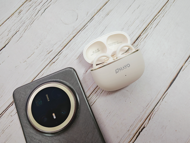 老牌音频厂商出手，耳夹式+AI结合，雷登A7蓝牙耳机卷百元市场了