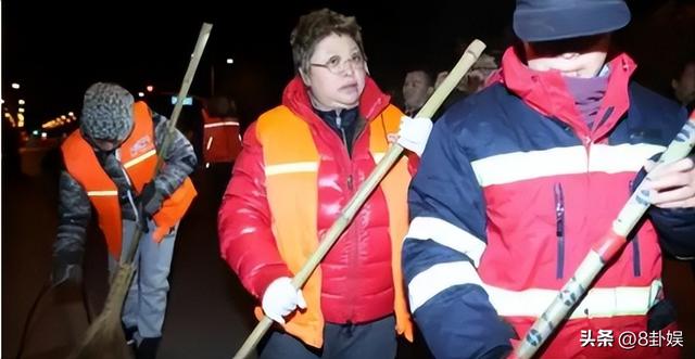 贪污上亿、假慈善？被实名举报的韩红	，还是没有等来一声道歉