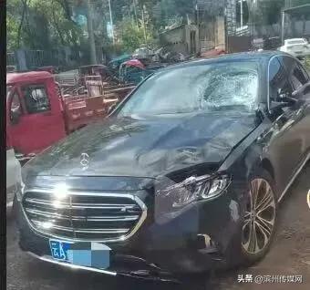 云南百万粉丝网红小英的丈夫被刑拘:酒后肇事逃逸致人重伤