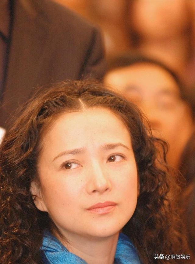 61岁何晴离世，最后心愿没能完成，儿子含泪送别 第3张