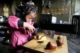 爸爸坐牢，妈妈出走，独自撑起三代之家的6岁女孩，如今怎么样了……图片