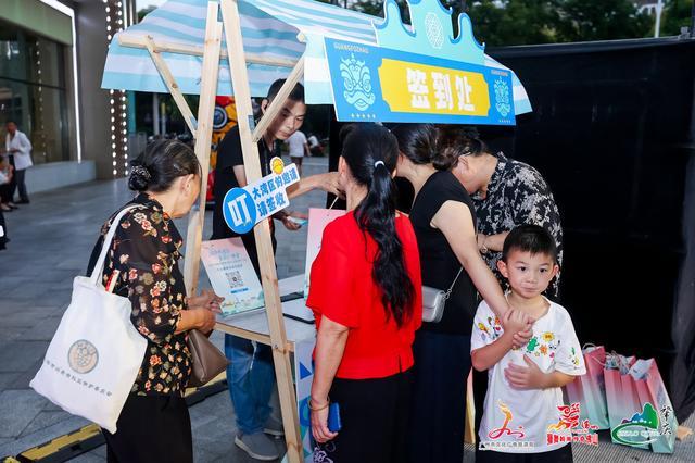 “岳”来大湾区，畅游“广佛肇” 2025广佛肇旅游联盟文化旅游推广活动在岳阳举行