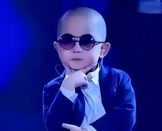 3岁上央视，5岁登春晚，7岁就年薪百万，没想到现在却成了这样子