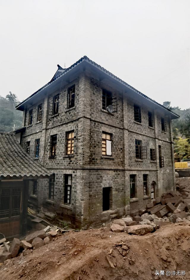 孤馆深沉·古镇情殇