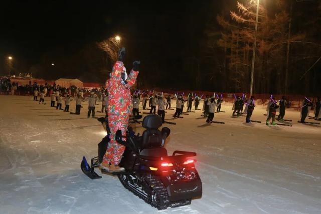 “白+黑”模式开启🤩长春这家5A级景区上新啦！