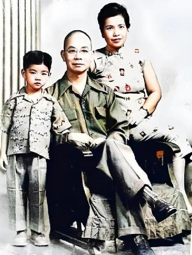 沉默的荣耀：吴石到死都不知道妻子隐秘身份，王碧奎洞悉真相