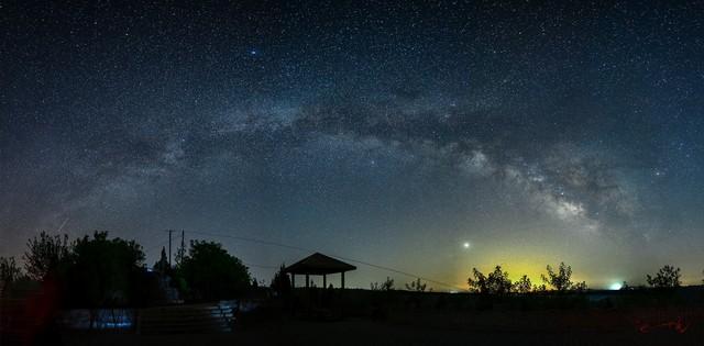 老婆的龙凤胎闺蜜，一个温柔一个火辣，她们说想和我玩个游戏