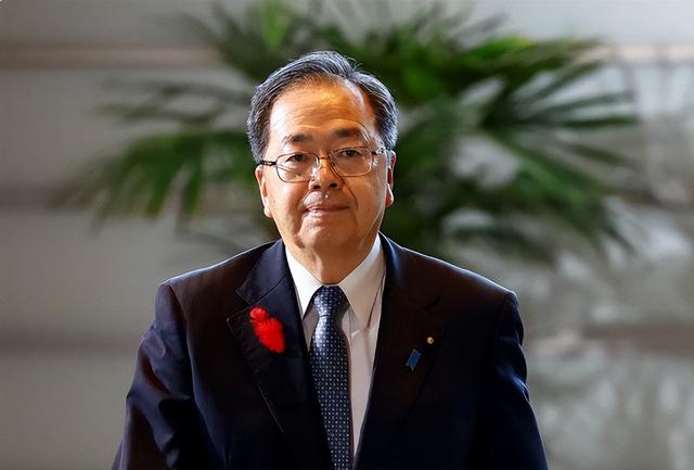 当不成首相了？高市早苗公开支持赖清德，日本亲华派立马翻脸