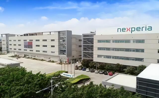 荷兰这回要成最大背锅侠！担不起芯片断供责任！甩锅给公司领导人