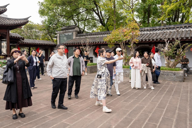 【名家大咖打卡东湖】漫步东湖 在文艺与生态间寻找城市诗意