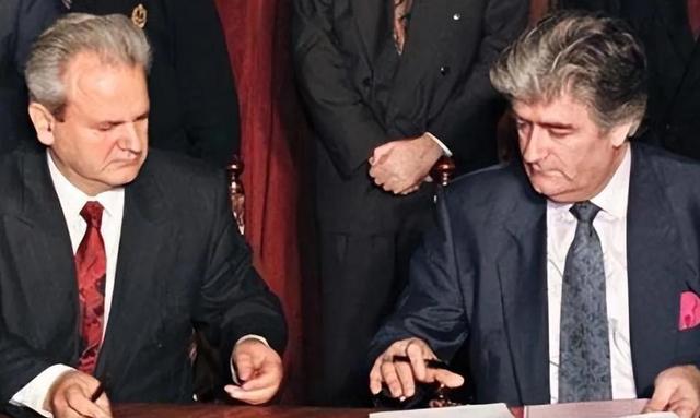 卖国求荣！为讨美国欢心将总统送进大牢	，如今结局大快人心