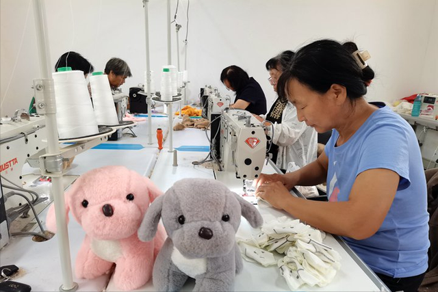 卷疯了！在中国，已经没人敢跟河北人拼价格了，义乌也打不过