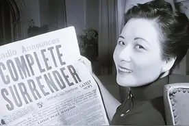 蒋介石去世后，宋美龄长居美国，每年1000万开销从何而来？图片