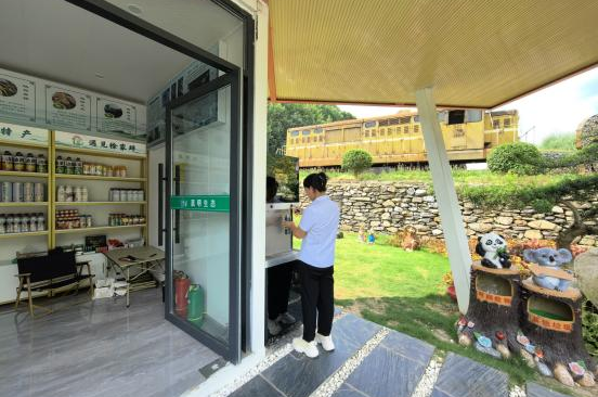 徐家坪景区：高温里的“清凉秘境” 夏日游玩正当时