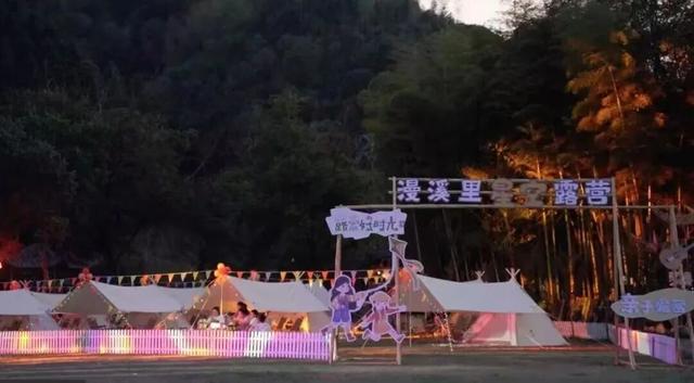 骑行赏枫、古村寻秋……被祁门的「枫景」治愈啦！| 皖美秋日