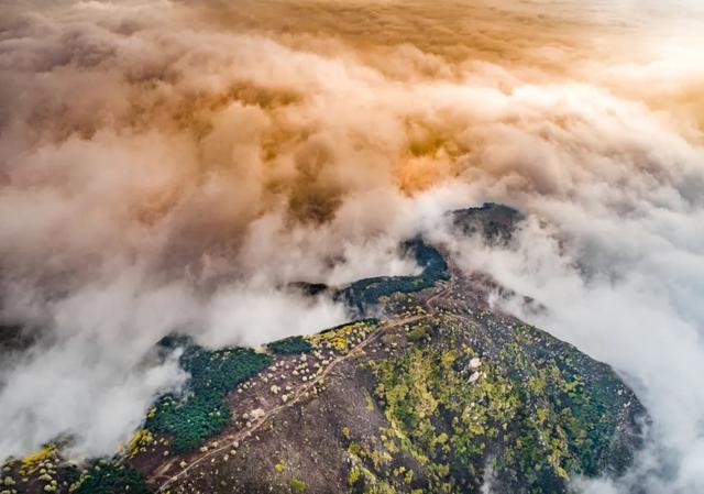 不止江湖恩怨!金庸为运城定制的旅游线,藏着中式浪漫