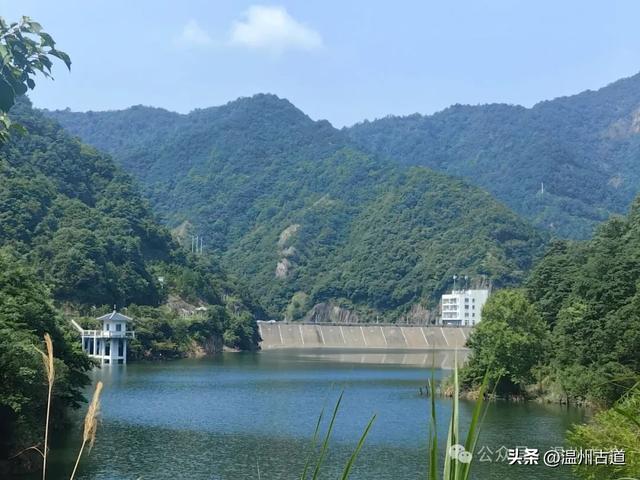 温州这处山水秘境、天然氧吧，人迹稀少风景绝美，秘藏了隐世古村