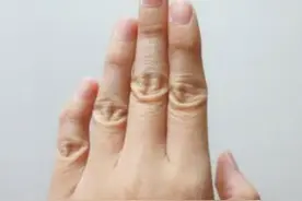 俗语“食指长长，口袋光光”，说的是什么意思？有没有道理？图片