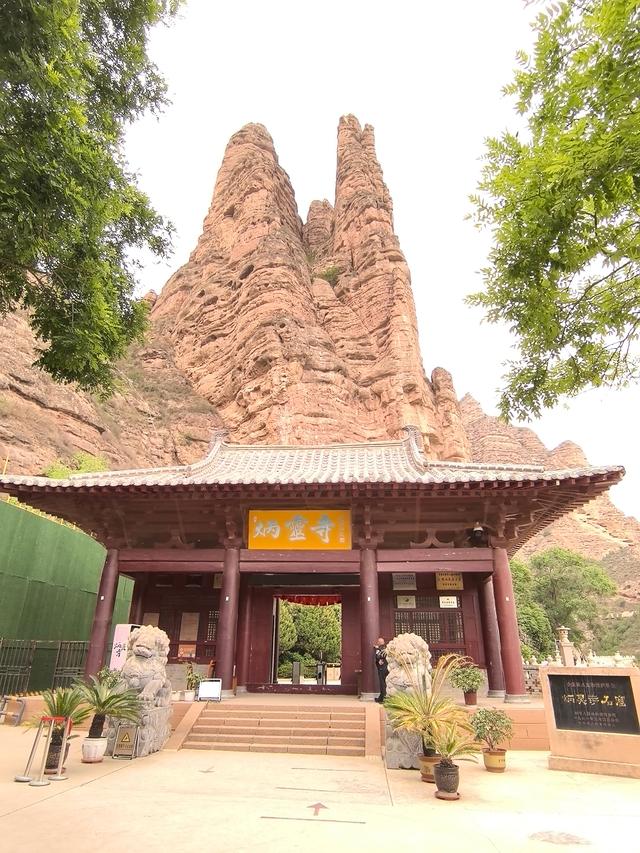 炳灵寺~甘肃第三大石窟，大佛修复前后差异明显，特窟全价票超高