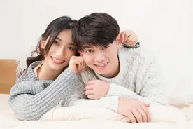 婚姻里最危险的三个时期，一般夫妻都熬不过第二个图片