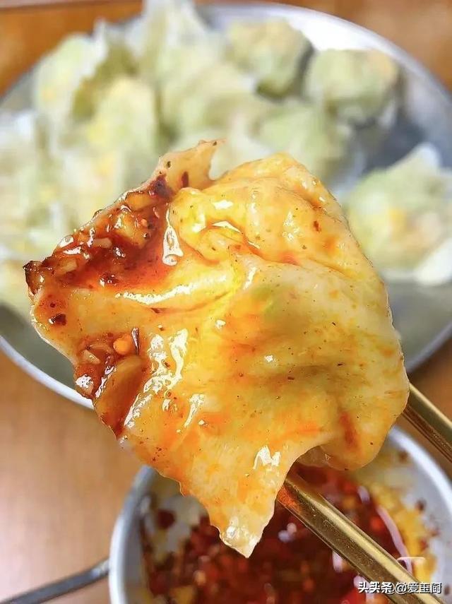 头伏吃饺子！韭菜和芹菜靠边站，3种“福气馅”伏日最鲜，别错过