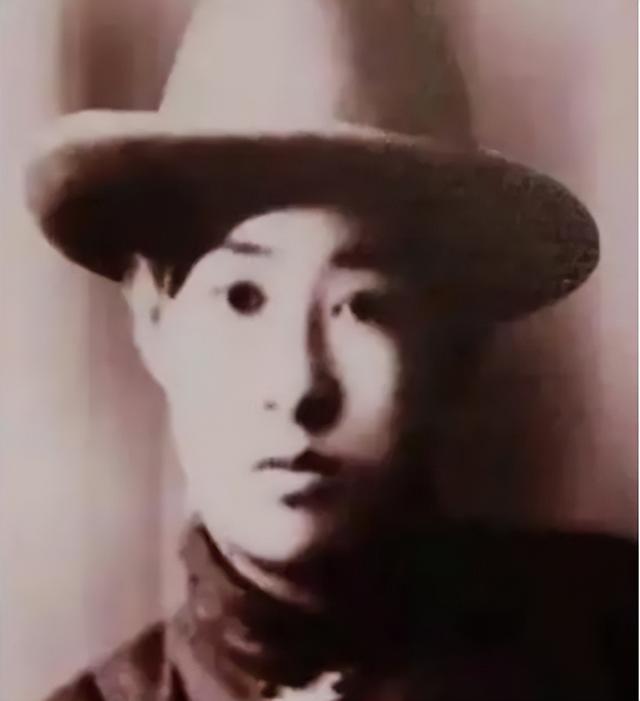 1955年，毛主席看到枪决名单后，拍案大怒：她可是咱全党的恩人！