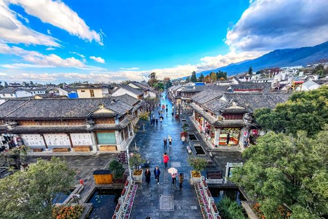 中国“最尴尬”的四座城市，名气太大，经常被误认成省会城市