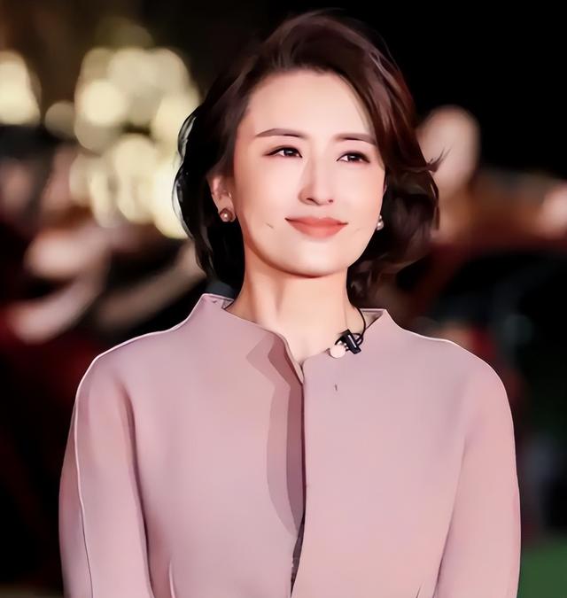 张蕾担心的事发生，杨帆患绝症传闻真相大白，白岩松一个字没说错