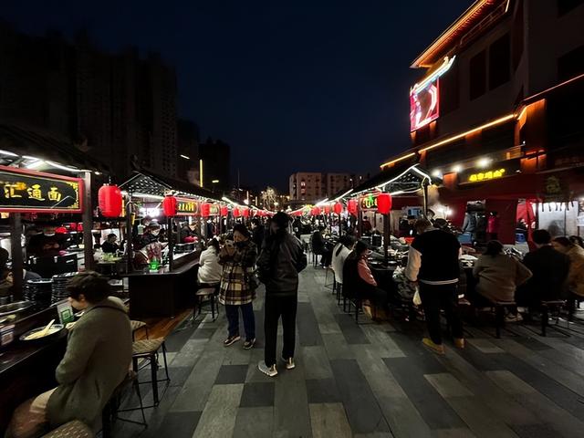 咸阳十二时辰 不逛帝陵也上头！这座老陕烟火的城，比西安更懂生活