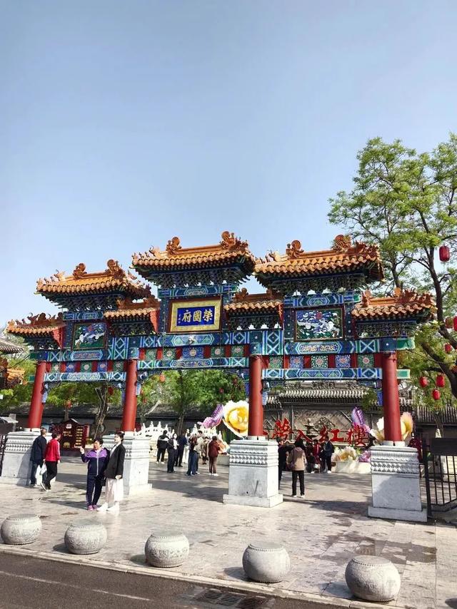 我是上海人，刚从河北正定回来，实在忍不住想说：对正定5点印象