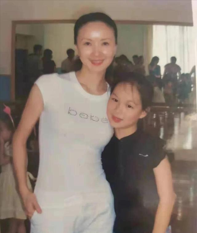回国5天后安详离世！生前花20万美元盖学校，弥留之际包机回中国
