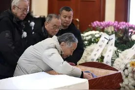 朱令案让我想起了大学女生宿舍的恩恩怨怨图片