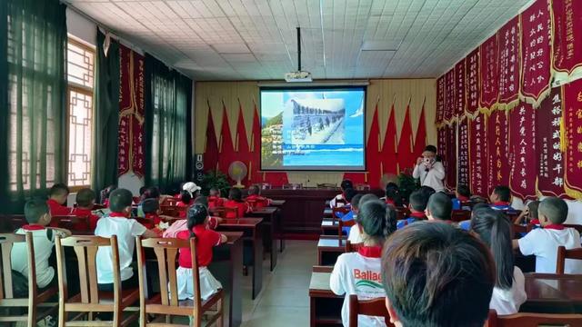这个暑假,走进孙文龙主题公园,开启红色研学之旅