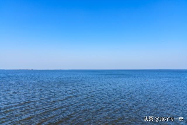女人若不正经，一眼便知：不正经的女人，多半都有这6个特征