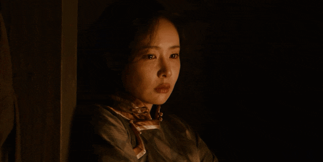 《南京照相馆》为何能在暑期档突围
