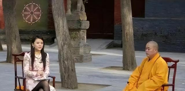李湘不忍了！公开回应与释永信的真实关系，亲吻照的真相终于大白