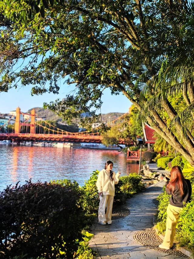 桂林：邂逅榕湖别样情！